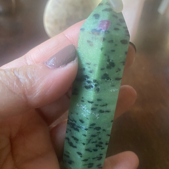 Assorted Crystal Bundle - Picture 5 of 6